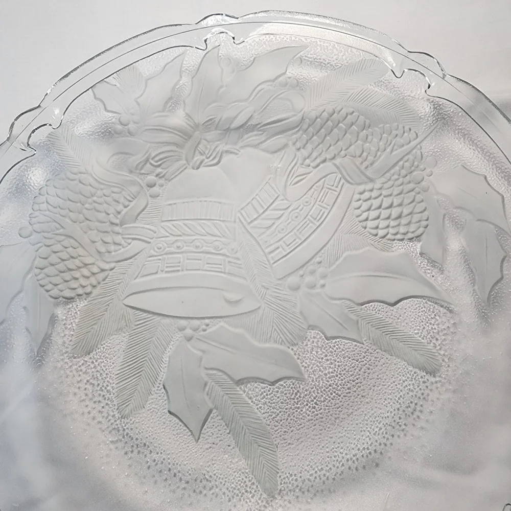Elements Clear Etched Glass Christmas Serving Platter 13